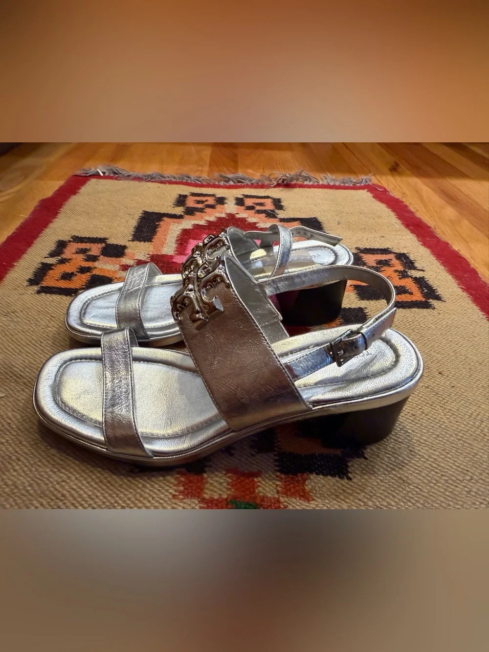 TORY BURCH silver Eleanor heel sandals excellent condition 7 1/2
